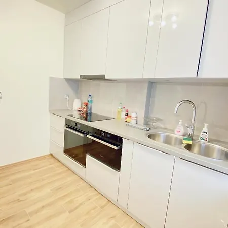 Apart Wiktoria Warsaw Exterior photo